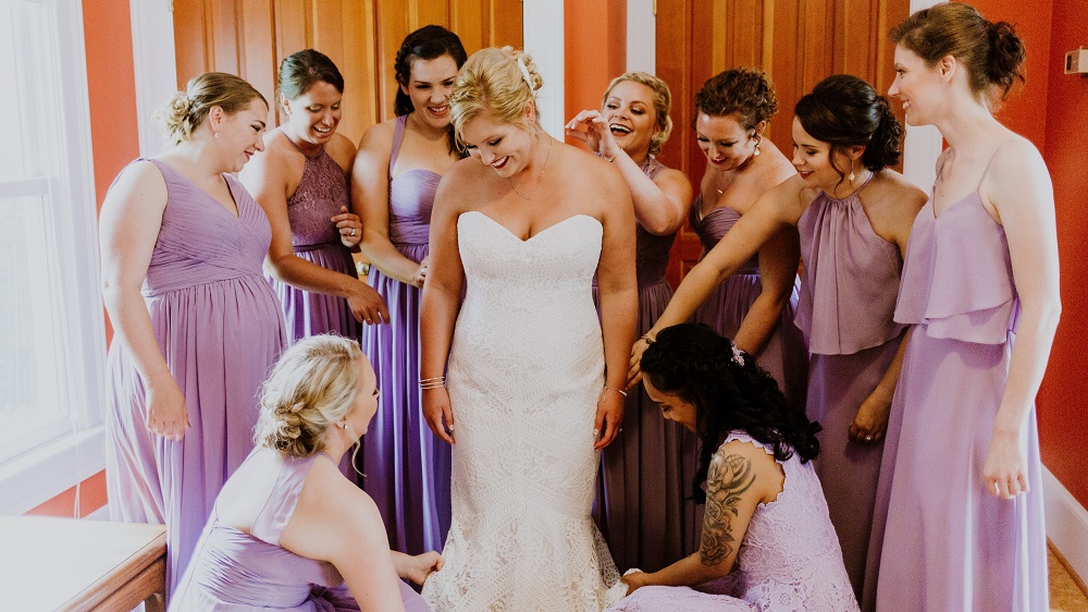 View More: http://debbieringle.pass.us/striblingwedding Bridal Party Ready Room at Mountain Run Winery