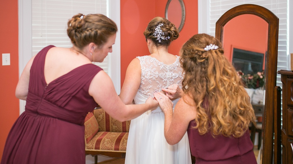 View More: http://meganreiphotography.pass.us/kayti-and-david Bridal Party Ready Room at Mountain Run Winery