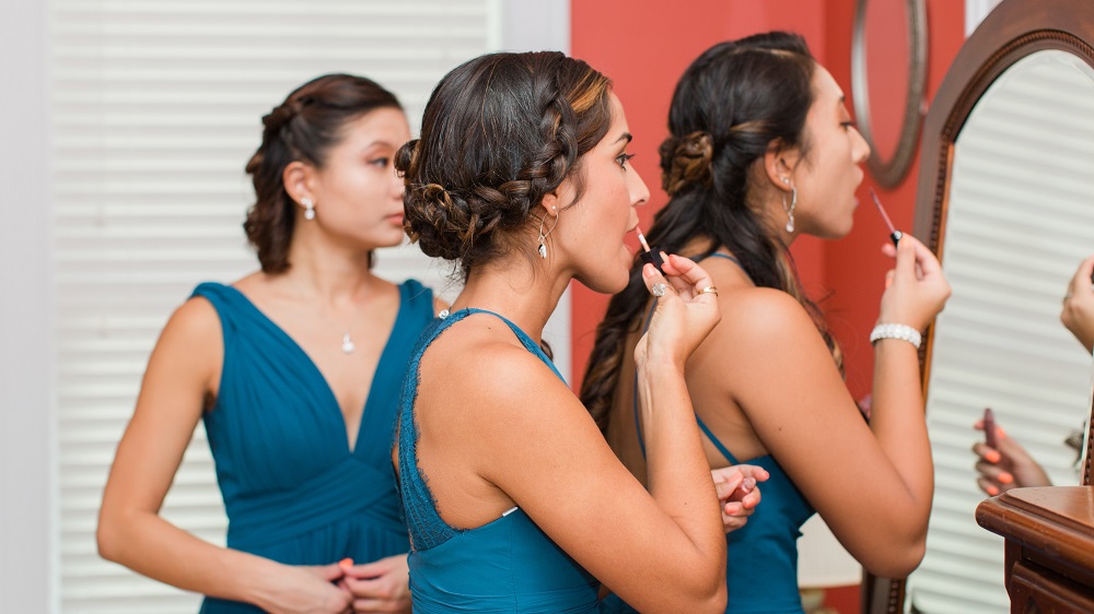 View More: http://meganreiphotography.pass.us/ginger-and-joe Bridal Party Ready Room at Mountain Run Winery